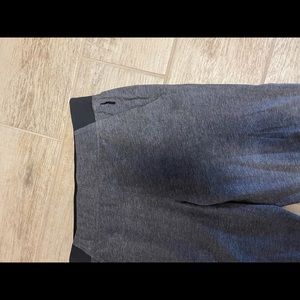 Lululemon grey jogger